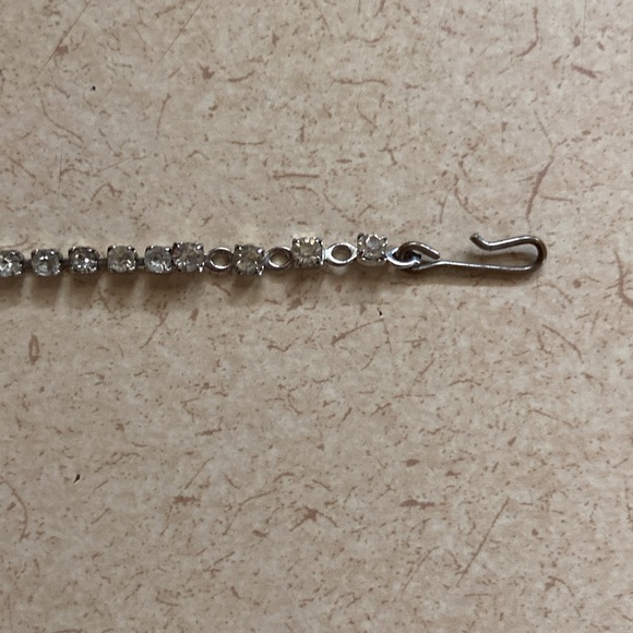 Gorgeous Vintage Rhinestone Glam Necklace - Picture 10 of 10